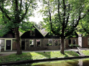 Attractive holiday in Edam with garden